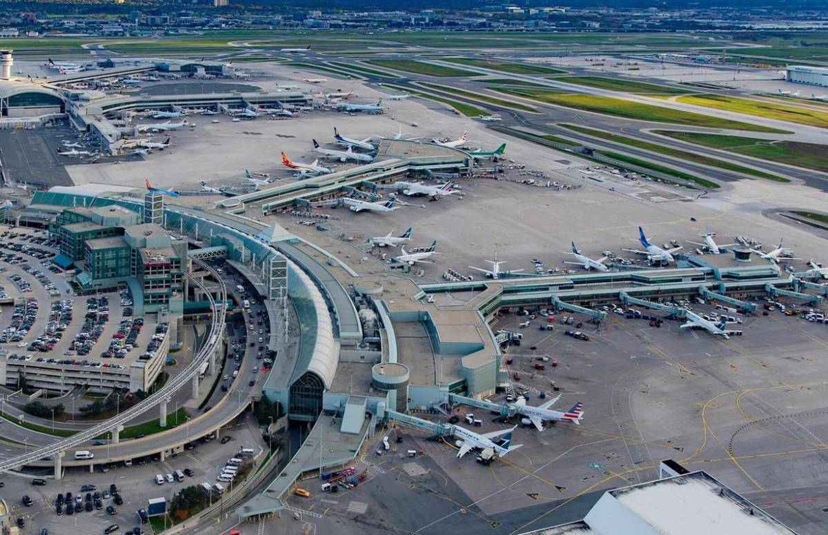 Carry your own meals as food strike to hit airlines at Pearson Airport, Canada