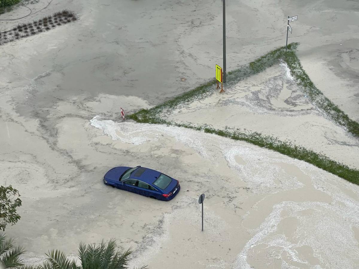 Heavy rains affect routine live in UAE with flight delays, flooded roads and traffic jams