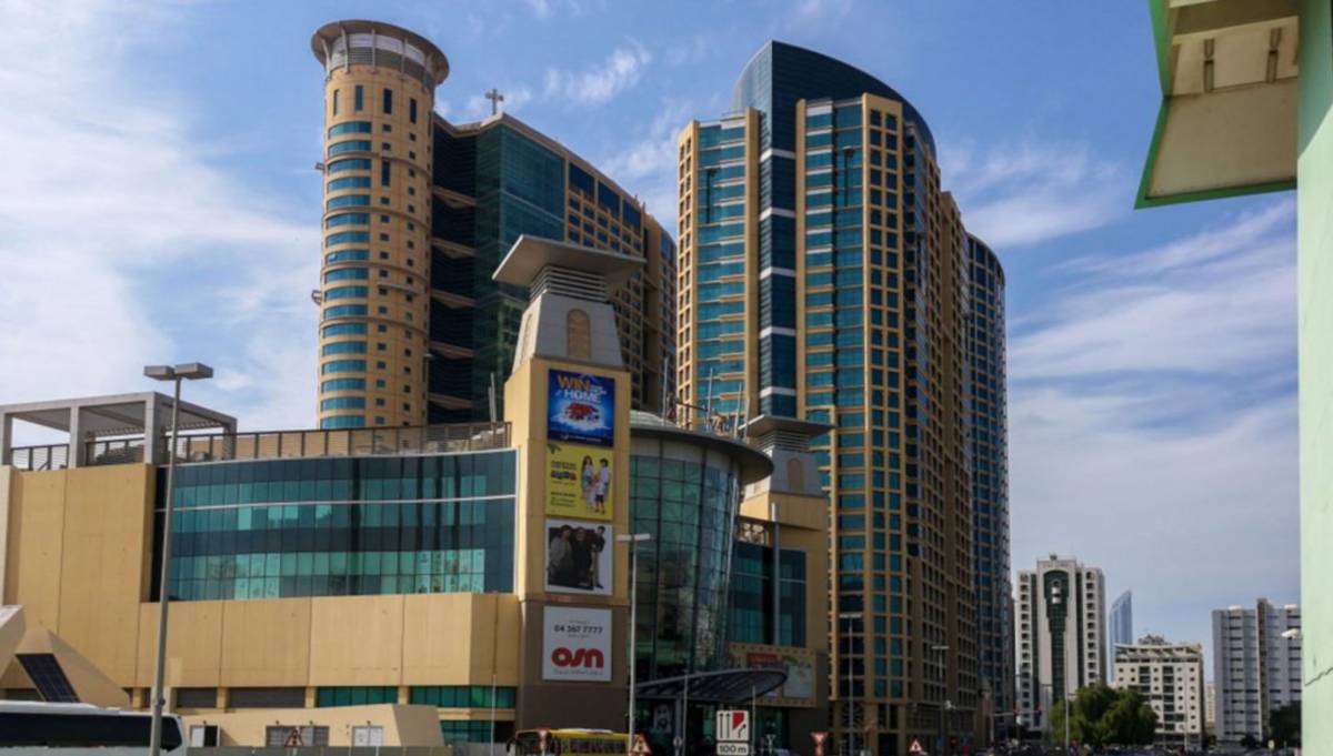 Abu Dhabi malls parking
