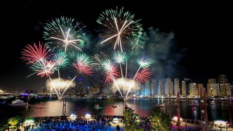 Dubai New Year holiday
