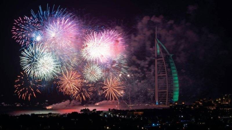 Dubai fireworks