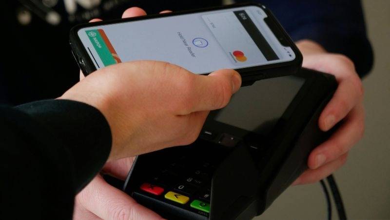 UAE cashless payments