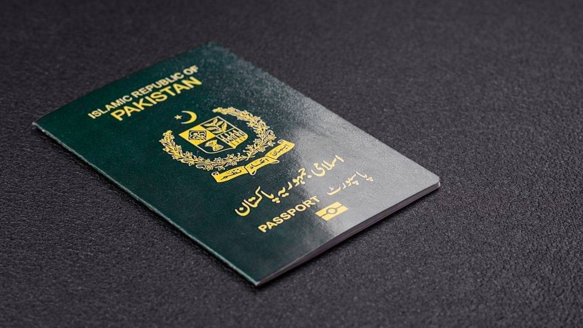Pakistan passport