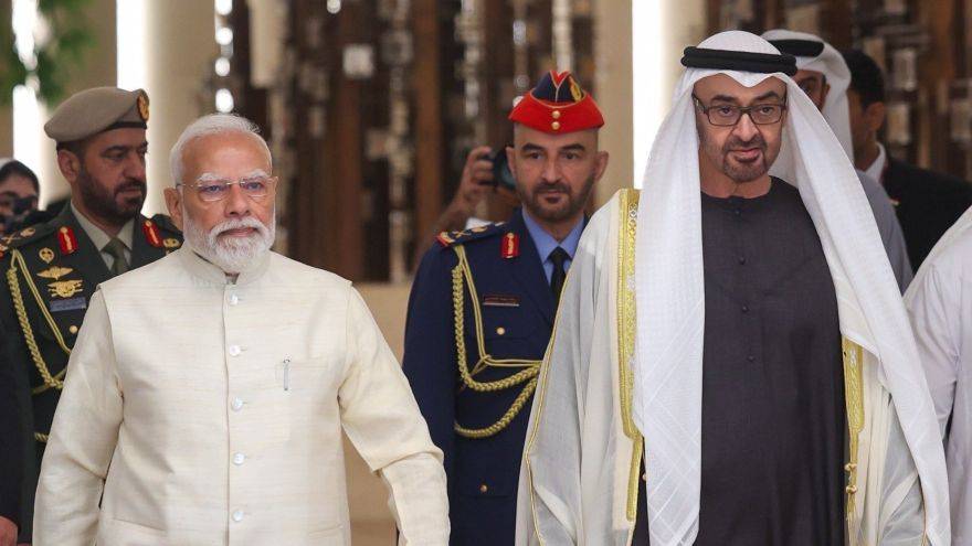 Modi UAE