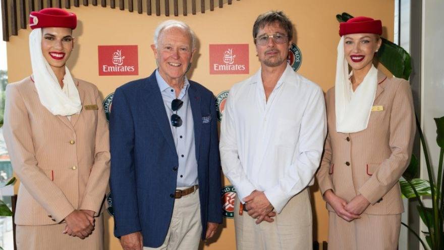 Emirates Brad Pitt