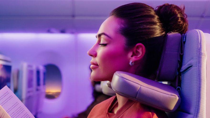 Emirates U-Dream headrest