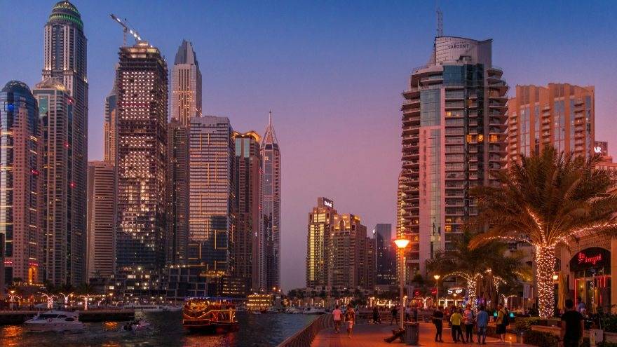Dubai population